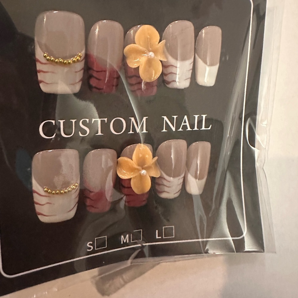 Handmade press on nails size M and L - Picture 12 of 14